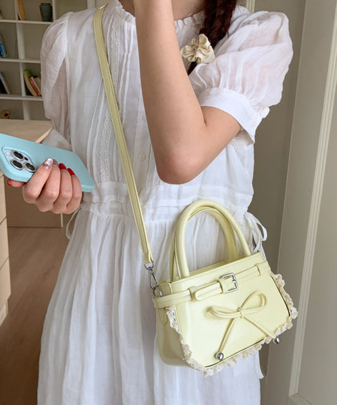 ショルダーバッグ 小さめ フェイクレザー ハンドバッグ スクエア 2way 肩掛けバッグ リボンデザイン 大人かわいい手提げ鞄 レース 斜め掛けカバン フェミニン 77YUEL-002